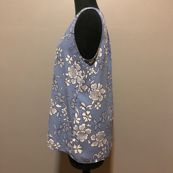 Emma & Olivia Top - Picture 2 of 8